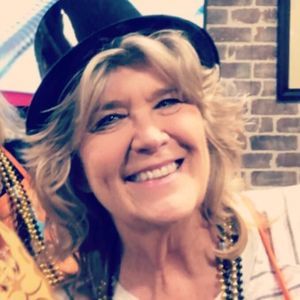 Meet your Posher, Nancy